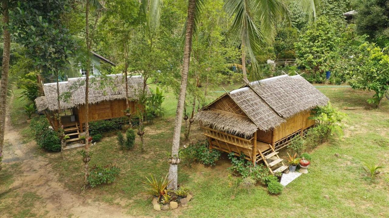 Baan Kon Kan Resort Ko Kut ภายนอก รูปภาพ